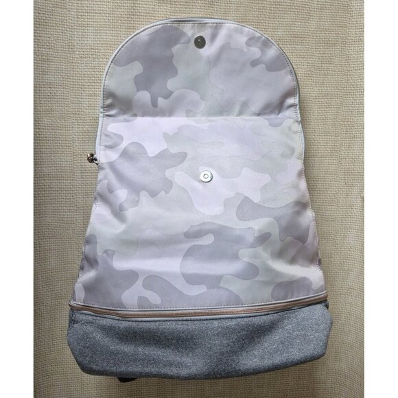 STELLA & DOT Blush Camo Camouflage “Crush It” Backpack Clean 2 Compartment - Picture 7 of 11